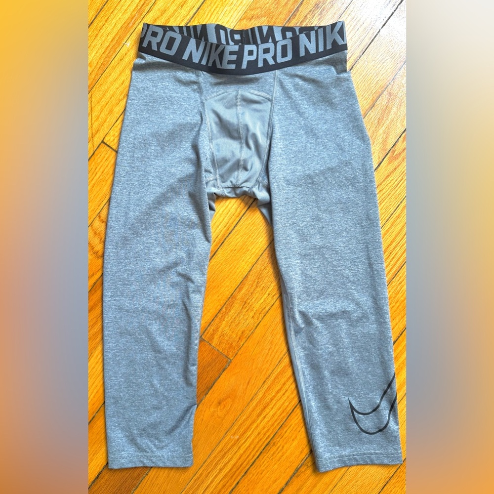NIKE PRO Boys 3/4 Sport Compression Tight Legging Grey US SIZE Extra Large XL